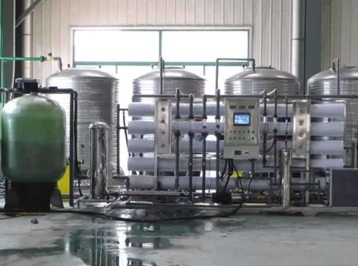 濟南水處理設備--工業(yè)用反滲透純水設備